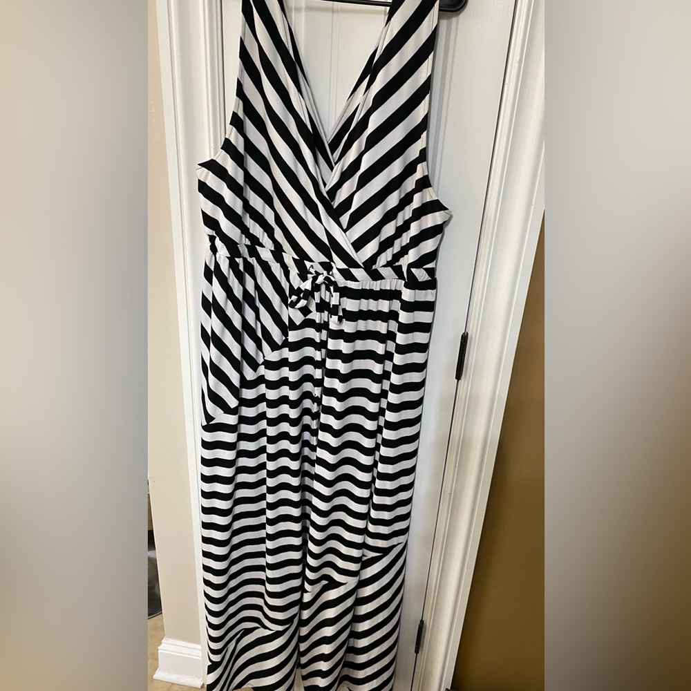 Torrid 4 Women’s Maxi Dress